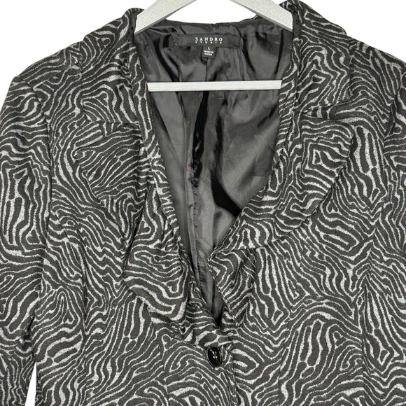 Sandro Studio Women’s Zebra Print Ruffle Front Jacket Size L Black Gray Button - Picture 7 of 14